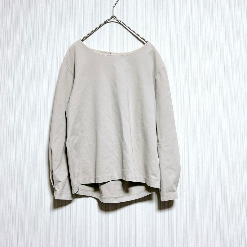Bobo Long Sleeve Cut and Sew Top Beige Back Design Stretch